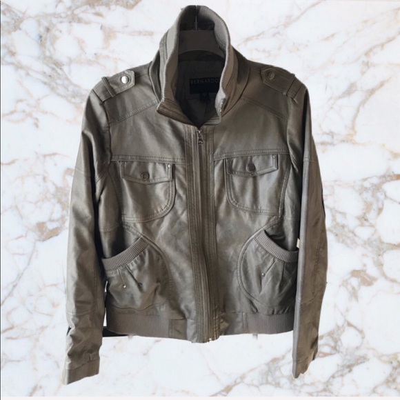 Bernardo Jackets & Blazers - 🌿Bernardo Moto bomber jacket